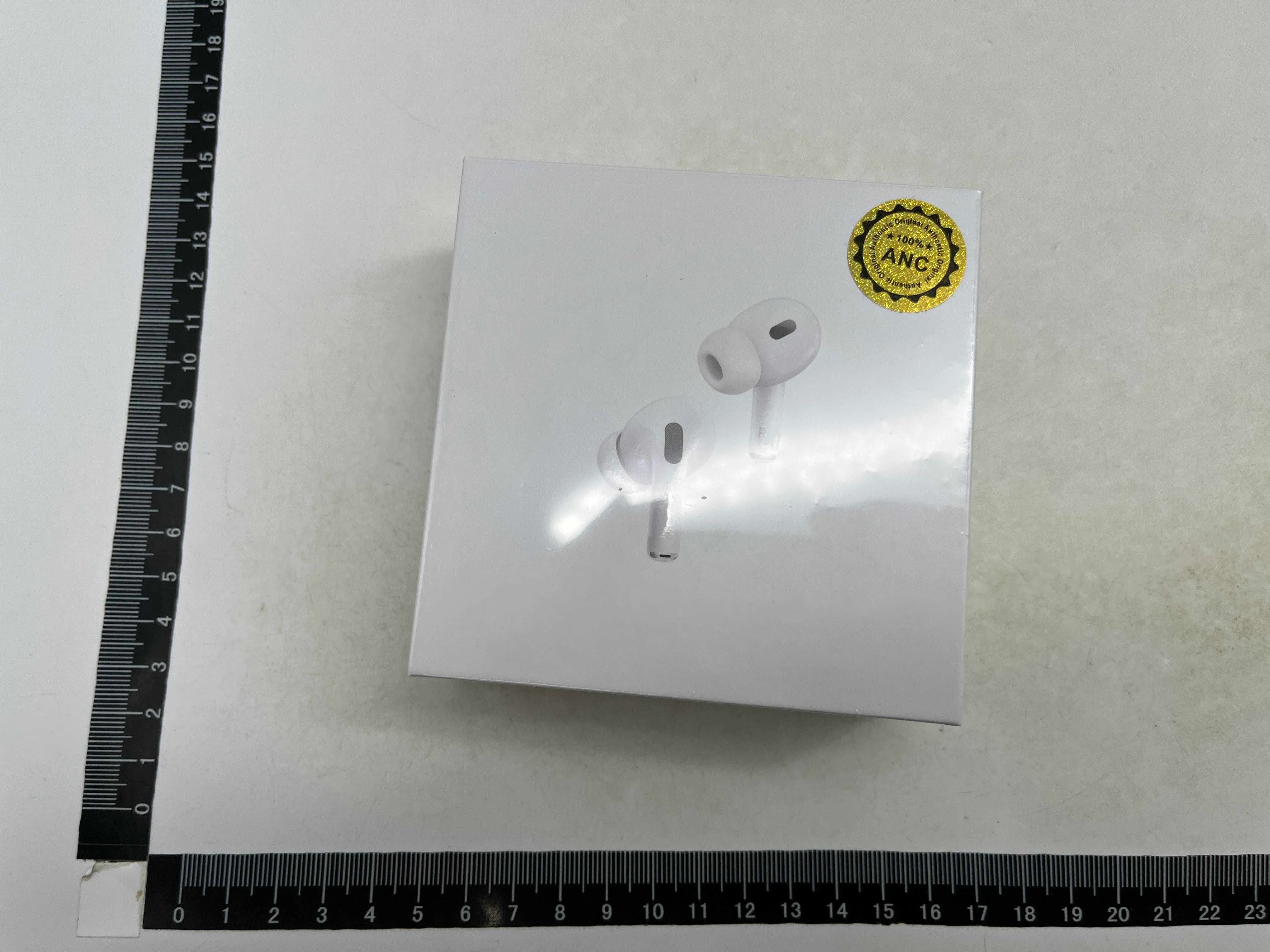 AirPods Pro 2 thumbnail 3