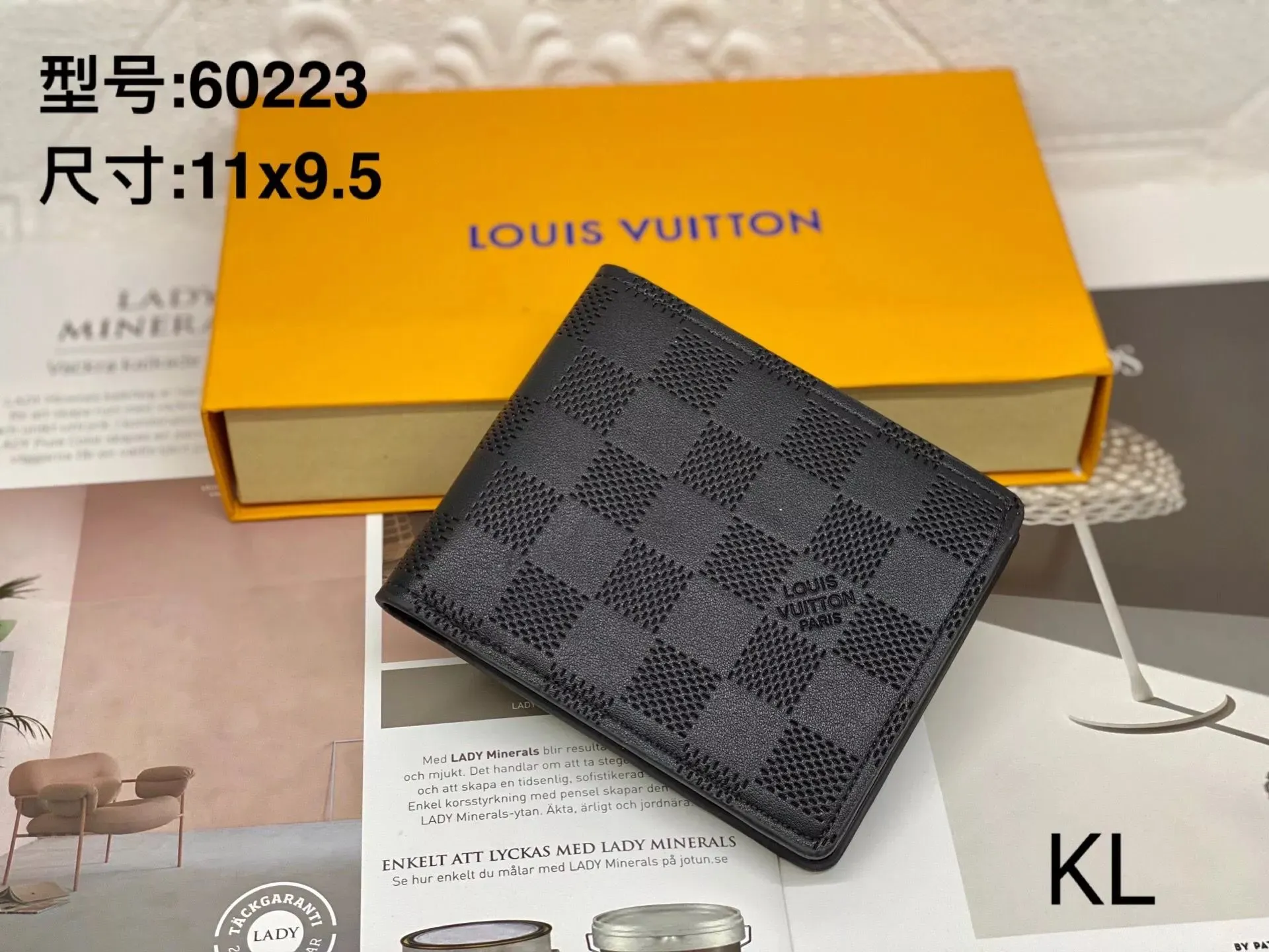 Lv wallet thumbnail 7